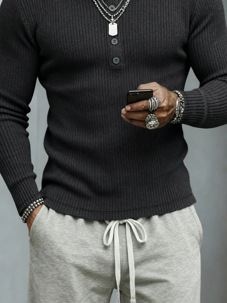Classic Stretchy Turtleneck Sweater - Image 4