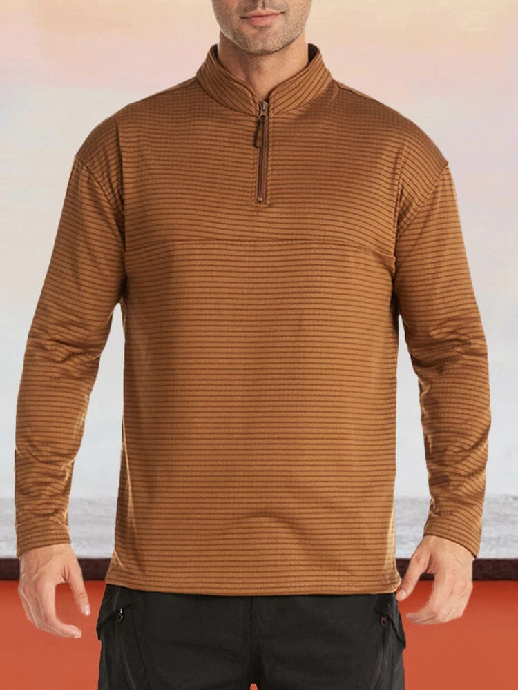 Square Check Rocker Fleece Basic T-Shirt - Image 6