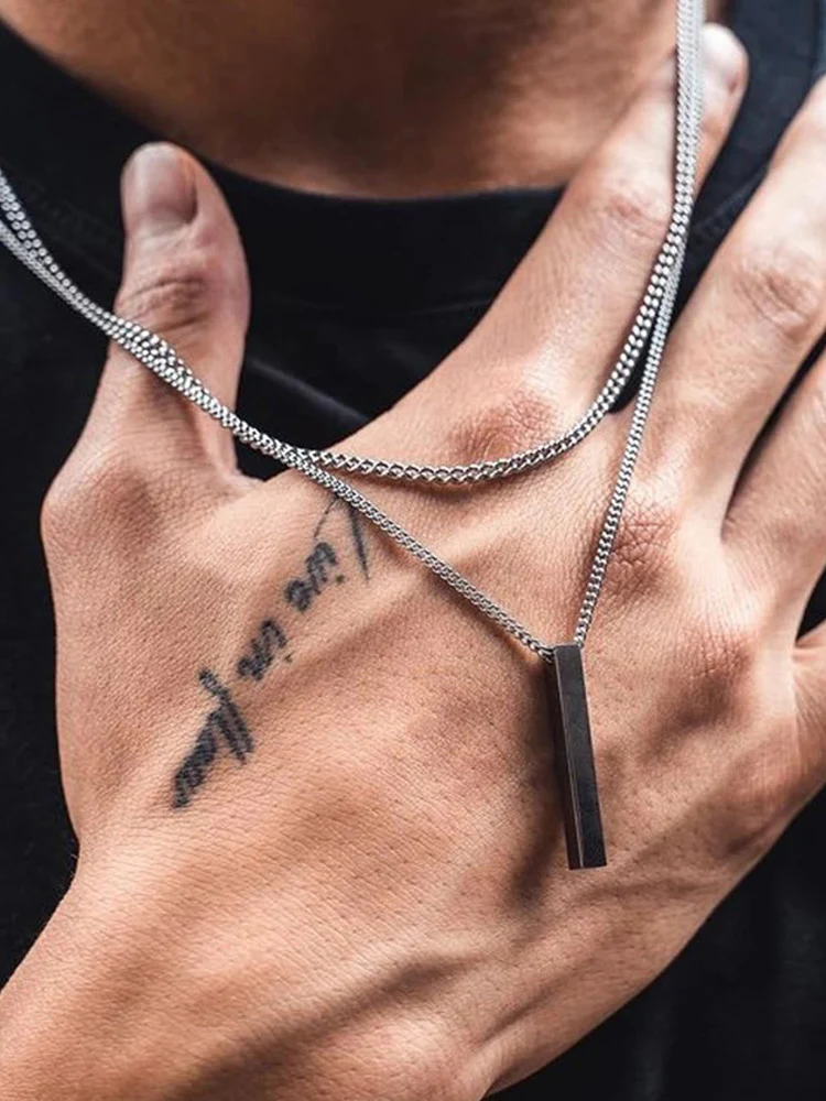 Simple Vertical Bar Pendant Necklace - Image 9