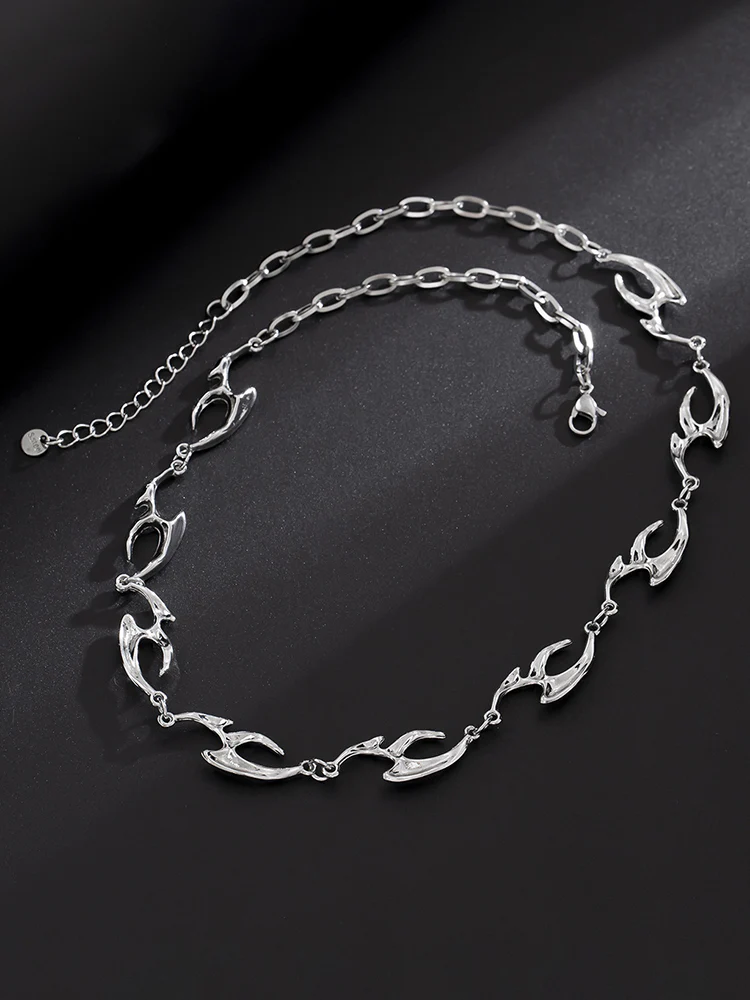 Street Style Designer Chain Necklace - Image 4