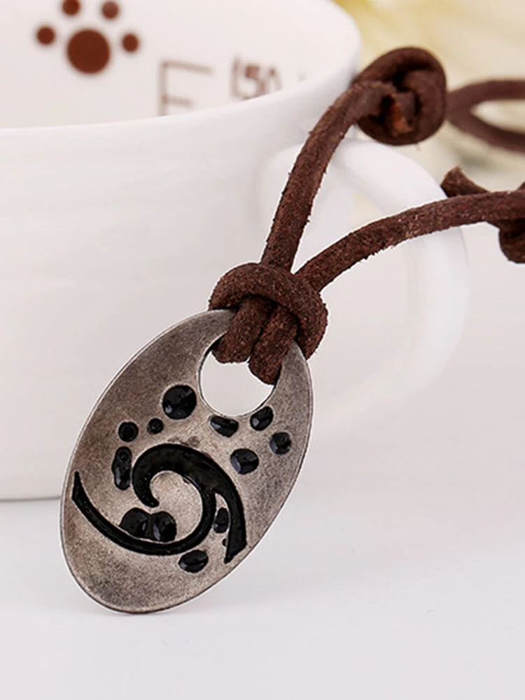 Tribal Swirl Pendant Necklace - Image 4